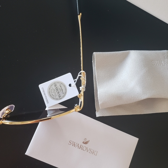 SWAROVSKI MINI SWAN SUNGLASSES - Picture 6 of 14